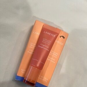 Laneige lip glowy balm